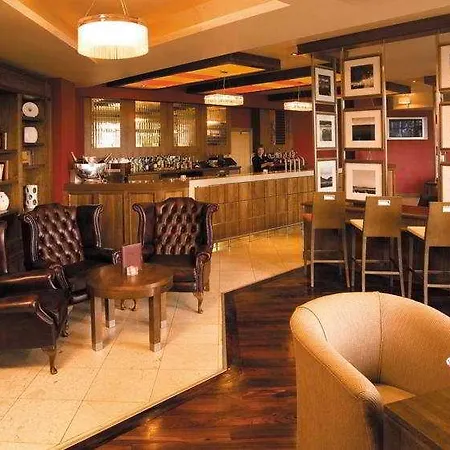 Golf Hotel