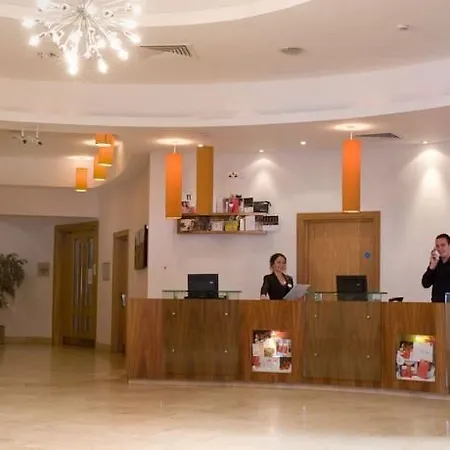 Golf Hotel 4*